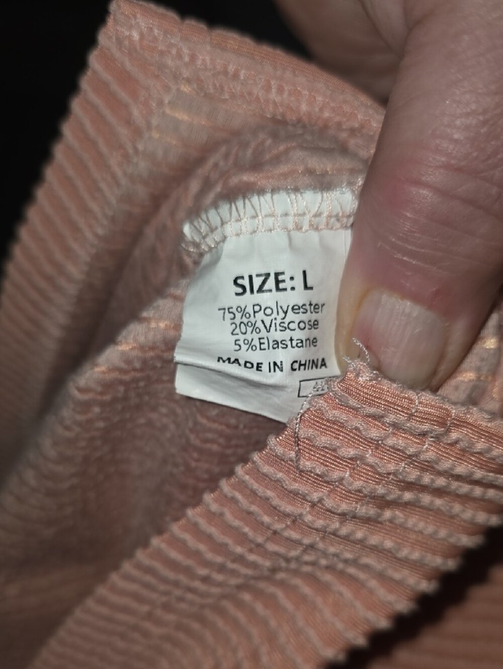 Peach & Cream Button-Front V-Neck Sweater with Rust Trim - Picture 4 of 5